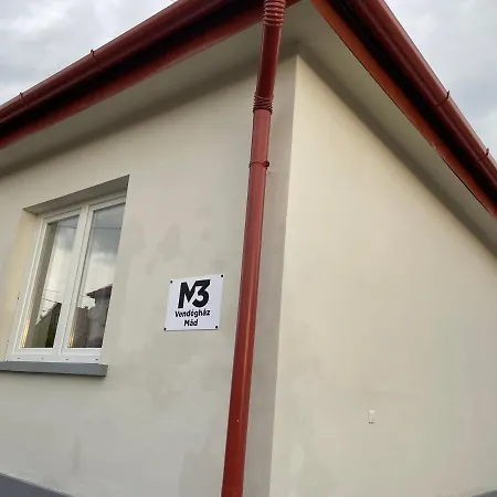 アパート M3 Mád